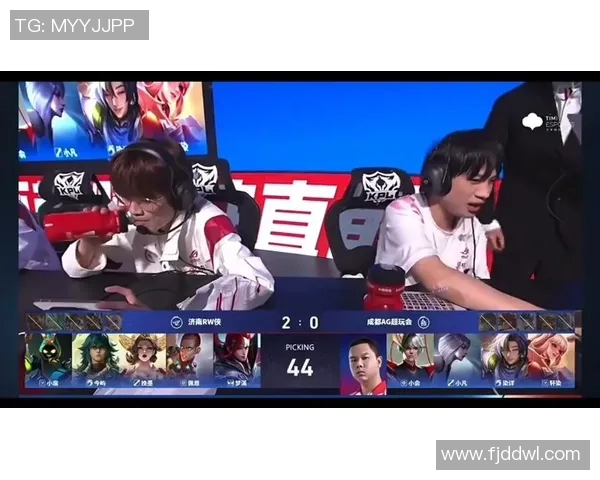 主播与职业选手精彩对决回放分析谁才是真正的游戏王者